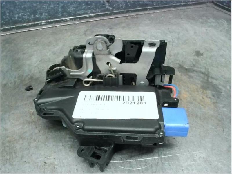 Serrure avant gauche SKODA OCTAVIA Diesel - 1