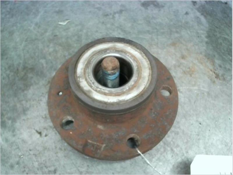 Moyeu arriere droit SKODA OCTAVIA Diesel - 1