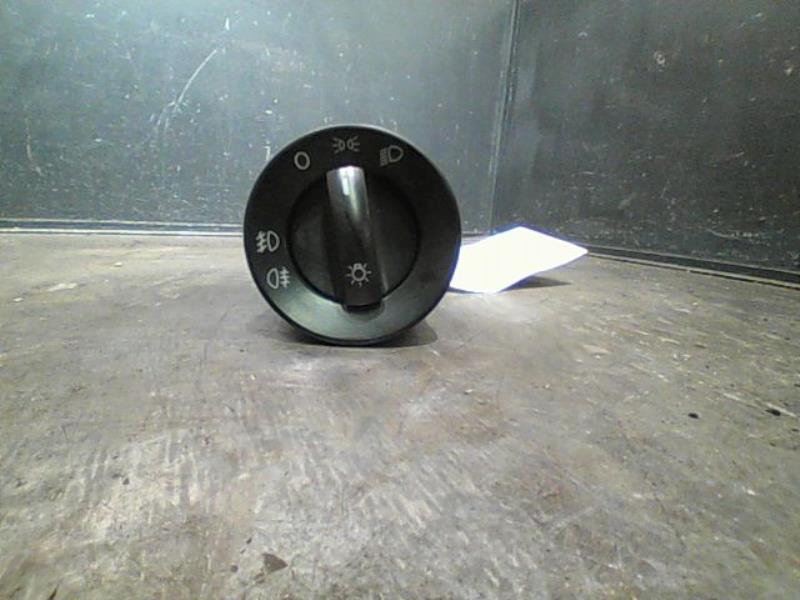 Commande de phare VOLKSWAGEN POLO Diesel - 1