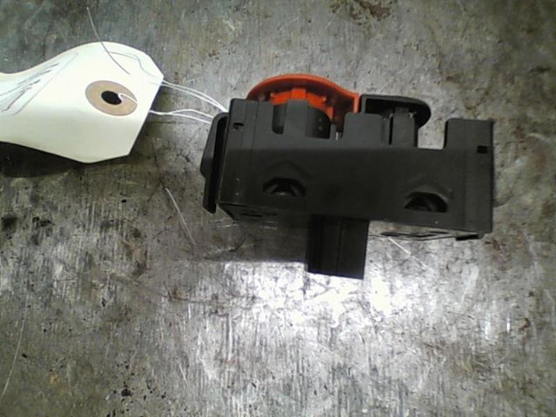 Bouton de warning RENAULT TWINGO Essence - 1