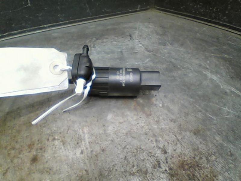 Pompe lave glace avant OPEL MOKKA Essence - 1