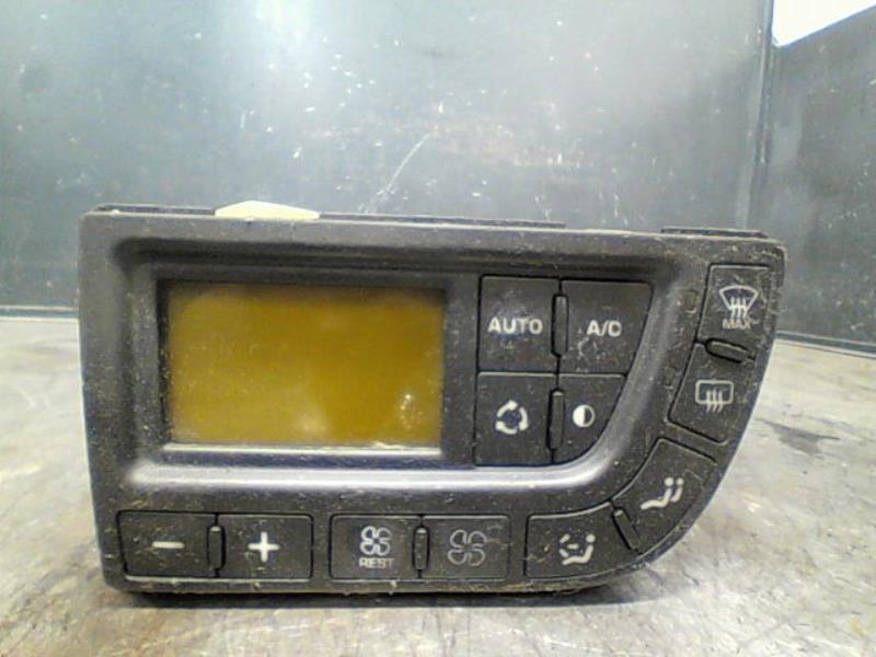 Commande chauffage CITROEN C4 PICASSO Diesel - 1