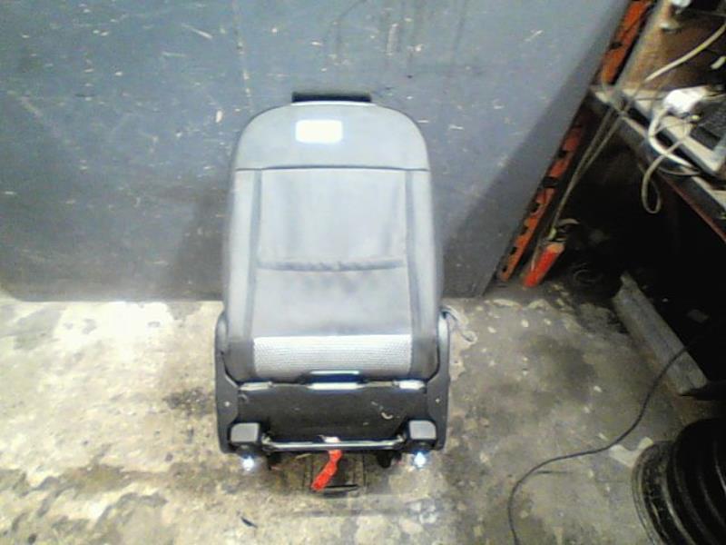 Siege arriere droit PEUGEOT 307 Diesel - 1