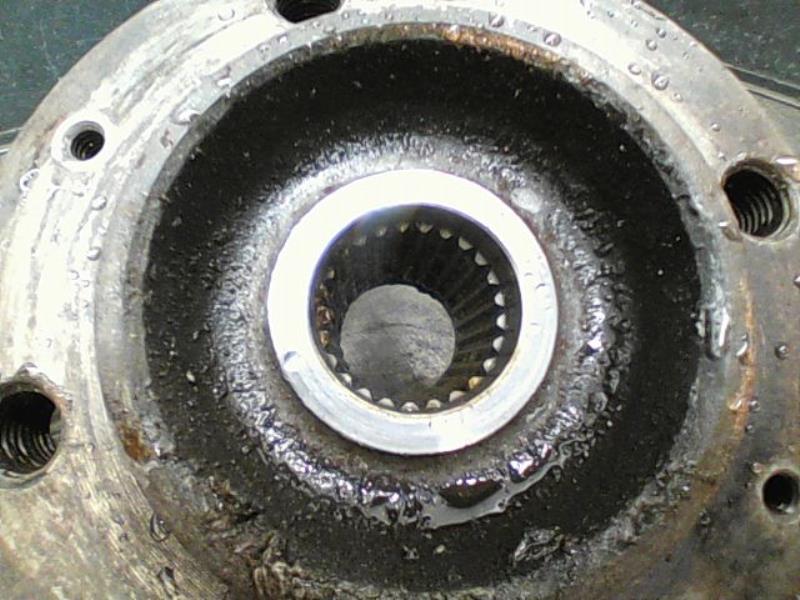Moyeu avant droit CITROEN C4 Diesel - 1