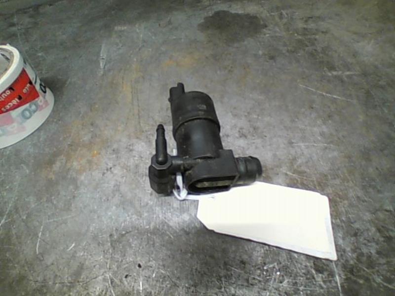 Pompe lave glace avant CITROEN C3 Diesel - 1