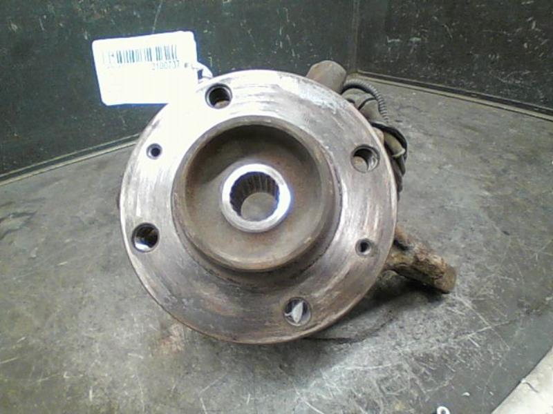 Moyeu avant gauche CITROEN C3 Diesel - 1