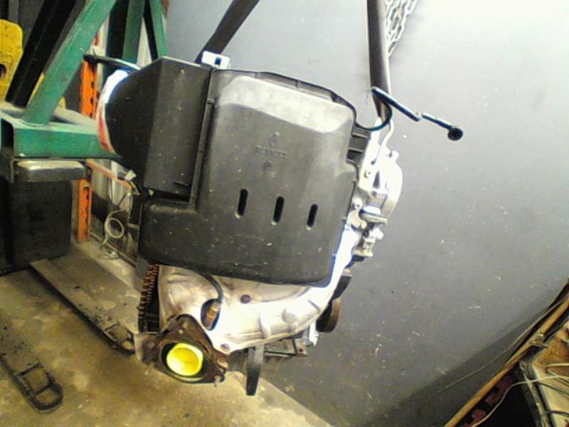 Moteur RENAULT LAGUNA Essence - 1