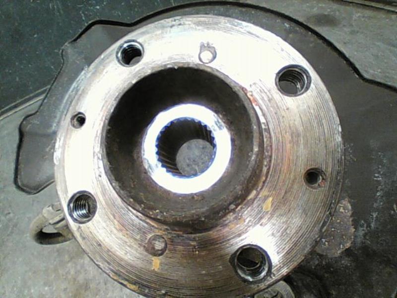 Moyeu avant gauche OPEL AGILA Essence - 1