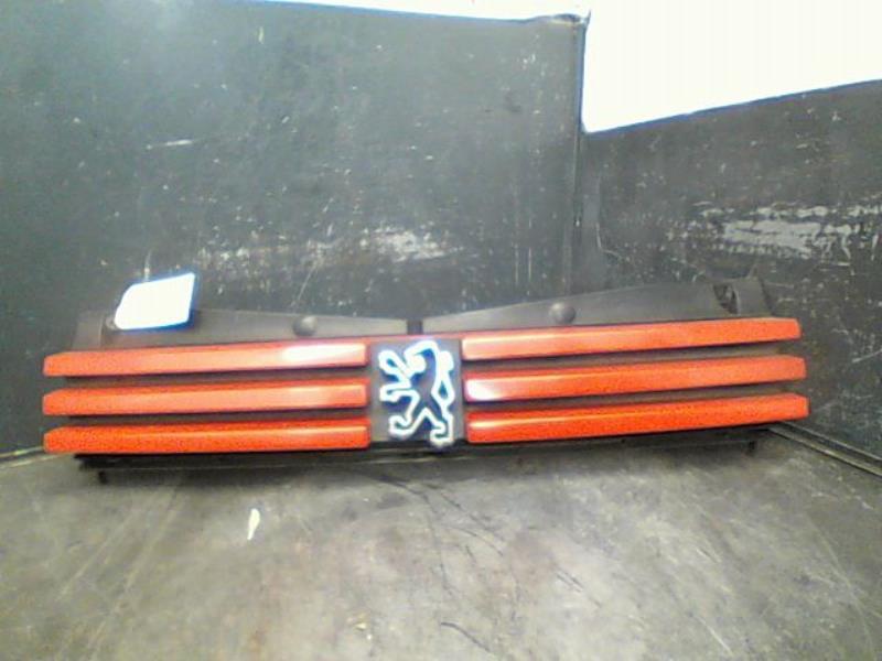 Calandre PEUGEOT 205 Essence - 1
