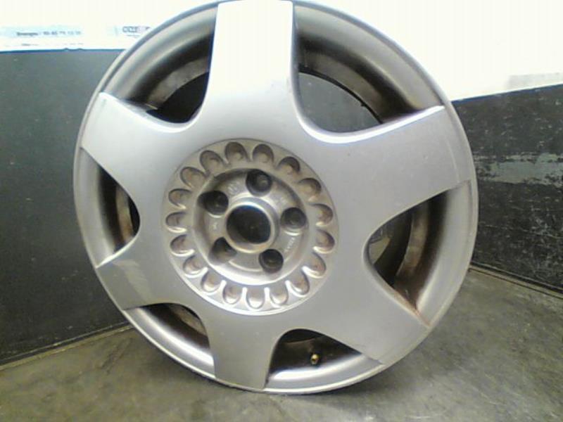 Jante VOLKSWAGEN NEWBEETLE  - 1