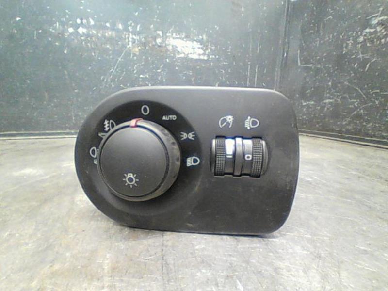 Commande de phare SEAT LEON Diesel - 1