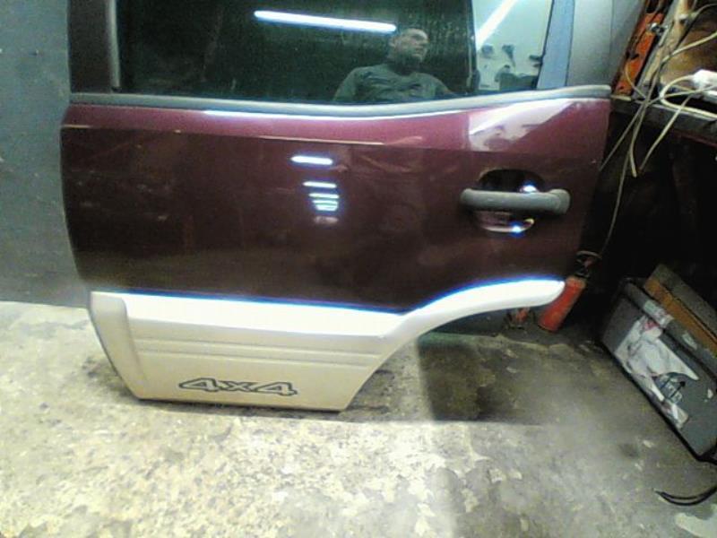 Porte arriere gauche NISSAN TERRANO Diesel - 1