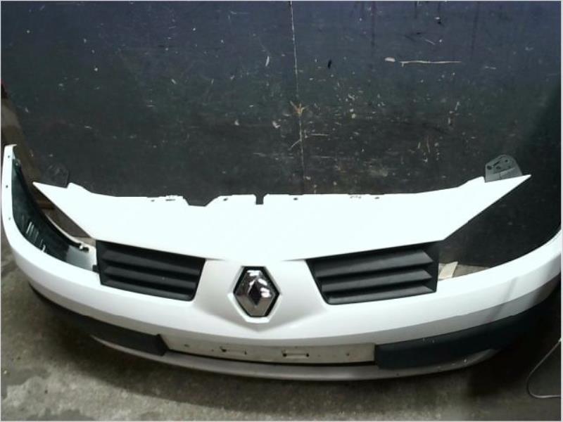 Pare choc avant RENAULT MEGANE Diesel - 1