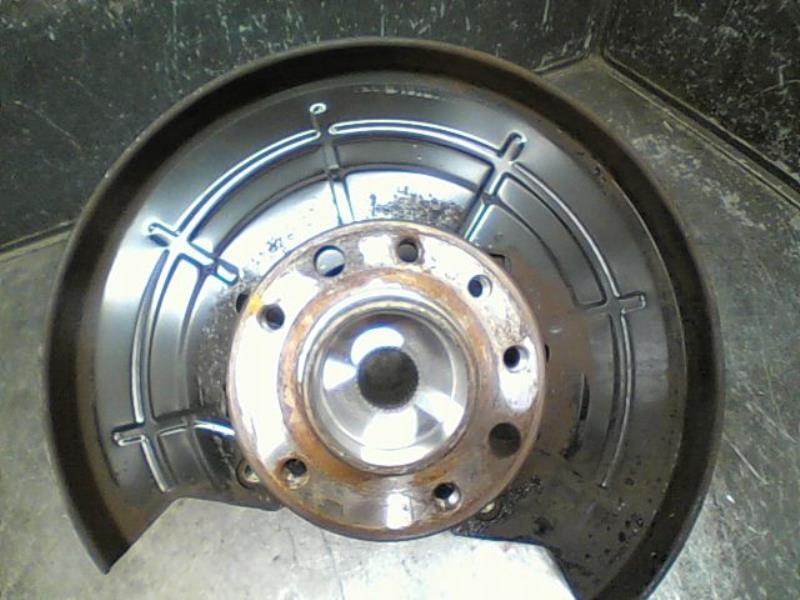 Moyeu avant gauche OPEL MERIVA Diesel - 1
