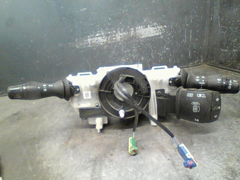 Commodo phare RENAULT MEGANE Diesel - 1