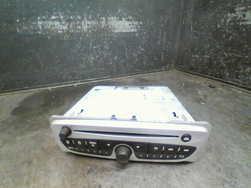 Autoradio d'origine RENAULT MEGANE Diesel - 1