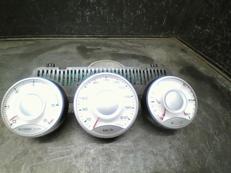 Compteur PEUGEOT 807 Diesel - 1