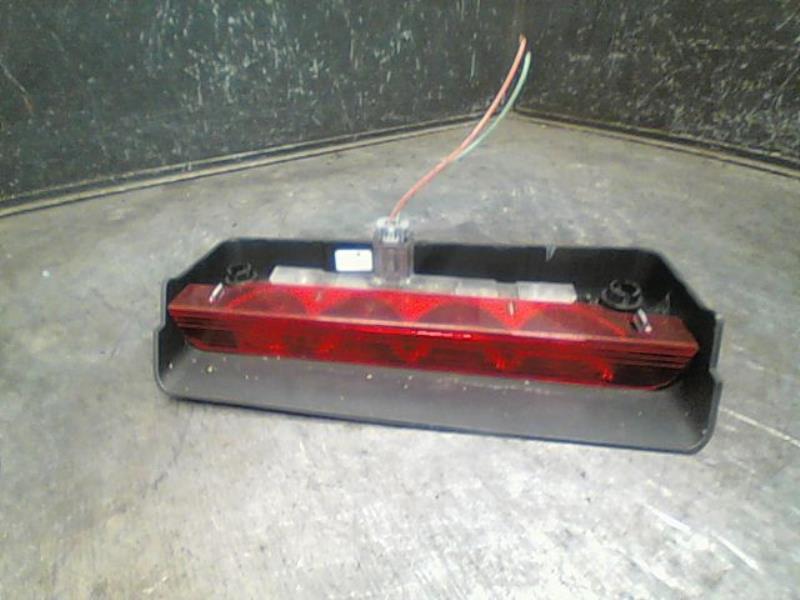 Feu arriere stop central CITROEN C2 Diesel - 1