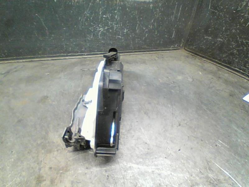 Serrure avant droit SEAT IBIZA Essence - 1