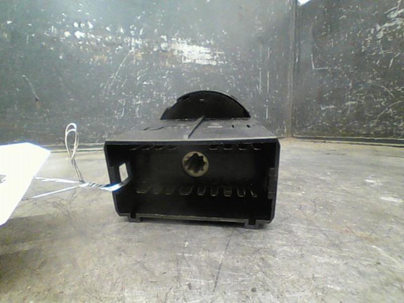 Commande de phare VOLKSWAGEN POLO Diesel - 1