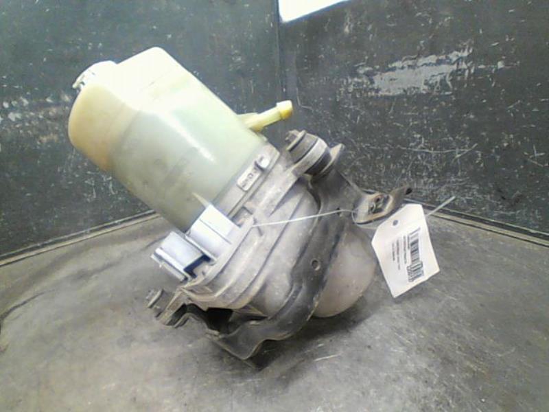 Pompe de direction FORD FOCUS Diesel - 1