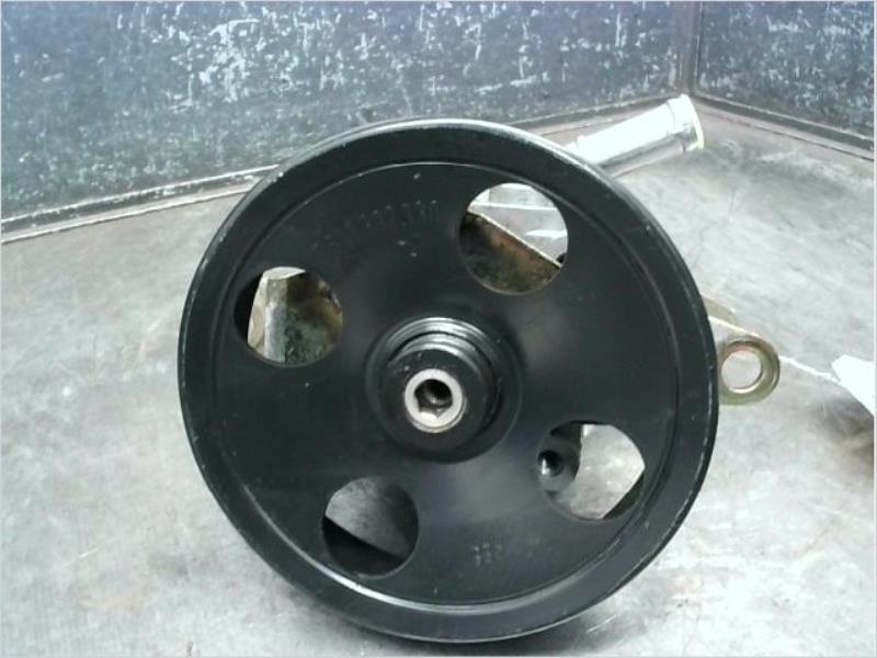 Pompe de direction NISSAN PRIMERA Essence - 1