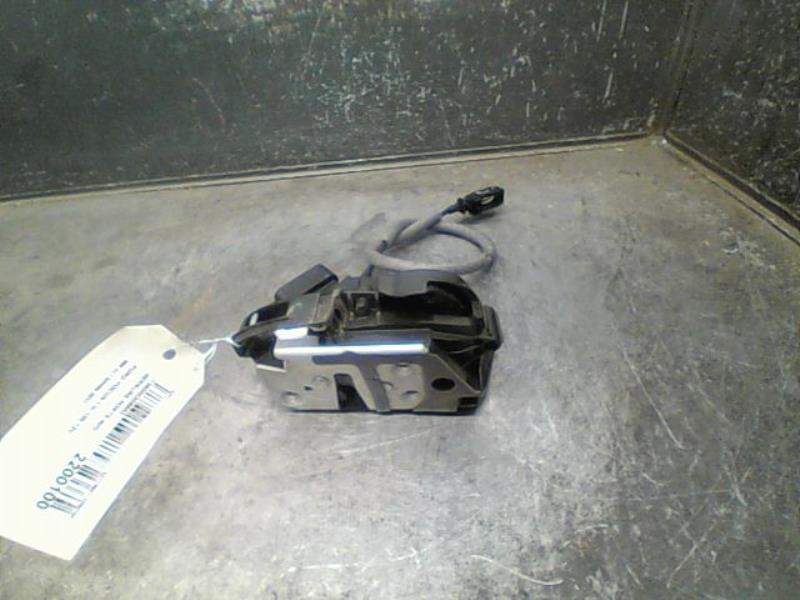 Serrure avant gauche FORD FOCUS Essence - 1