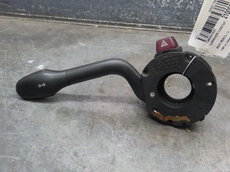 Commodo phare SEAT IBIZA Essence - 1