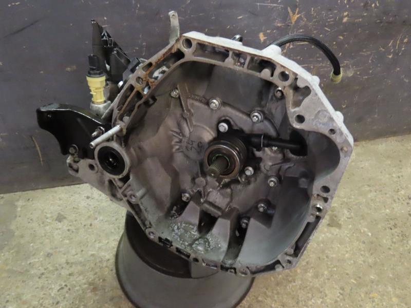 Boite de vitesses DACIA SANDERO Diesel - 1