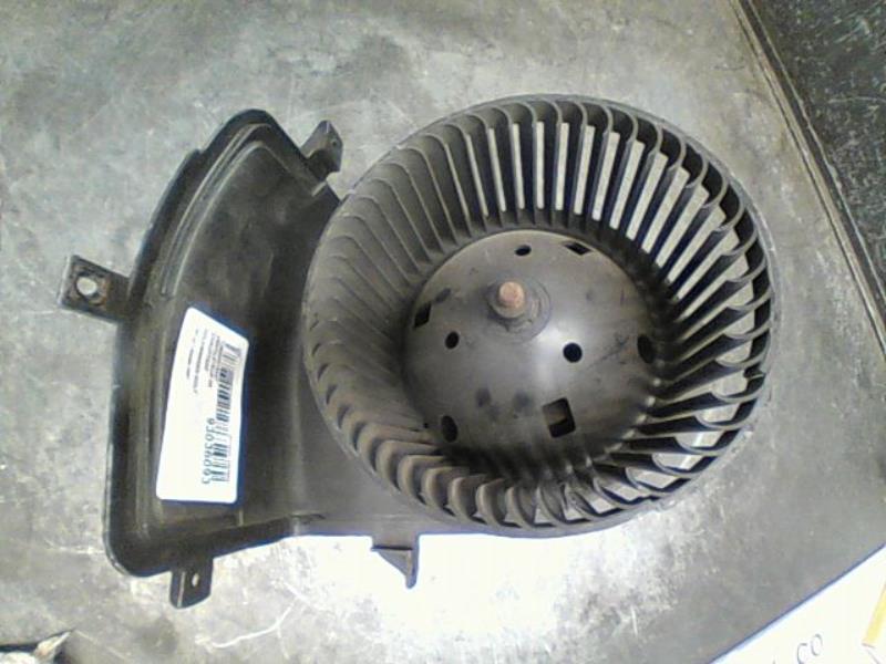 Ventilateur chauffage VOLKSWAGEN GOLF Essence - 1