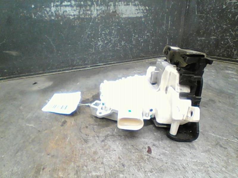 Serrure avant gauche AUDI A1 Diesel - 1