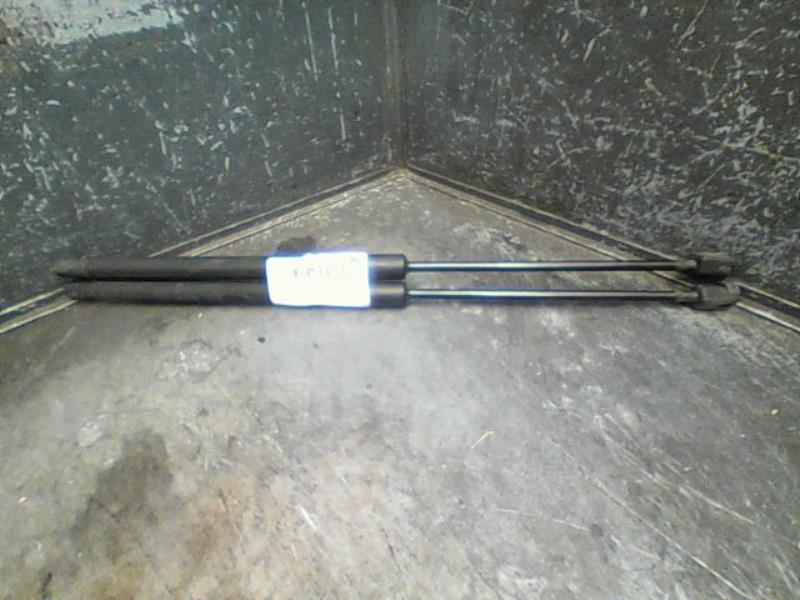 Verin de coffre AUDI A1 Diesel - 1