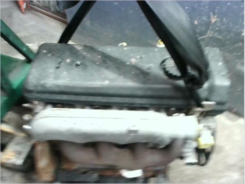 Moteur RENAULT TRAFIC Diesel - 1