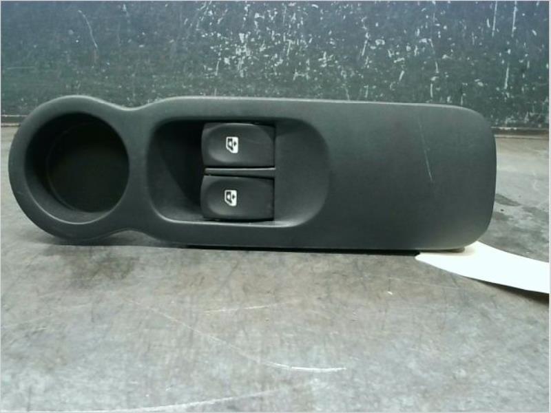 Interrupteur de leve vitre avant gauche RENAULT MODUS Diesel - 1