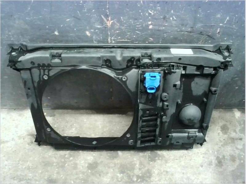 Face avant CITROEN C4 PICASSO Essence - 1