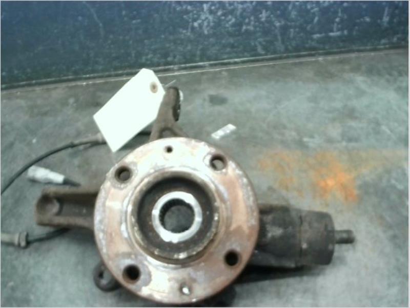 Moyeu avant gauche CITROEN C4 PICASSO Diesel - 1