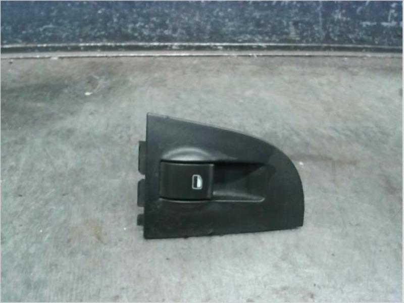 Interrupteur de leve vitre avant droit AUDI A6 Diesel - 1