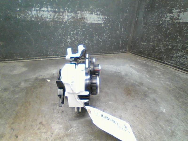 Commande chauffage RENAULT TWINGO Essence - 1