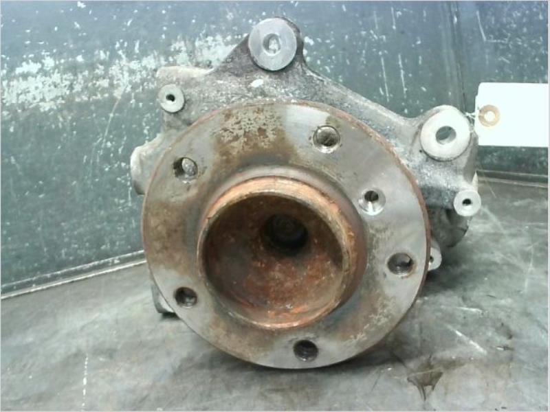Moyeu avant droit BMW SERIE 1 Diesel - 1