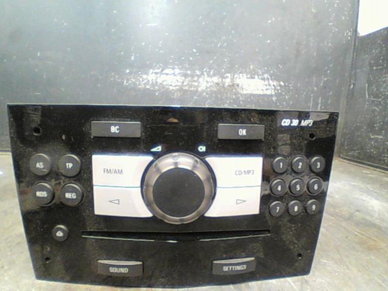 Autoradio d'origine OPEL CORSA Diesel - 1