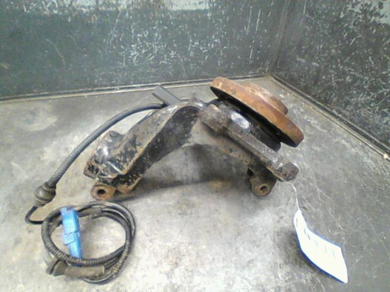 Moyeu avant gauche CITROEN C3 PICASSO Essence - 1