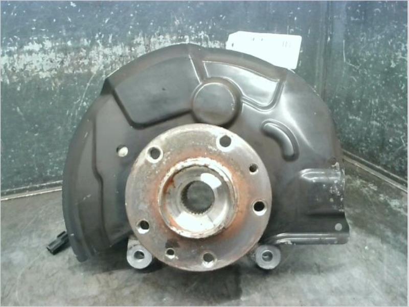Moyeu avant gauche RENAULT MEGANE Diesel - 1