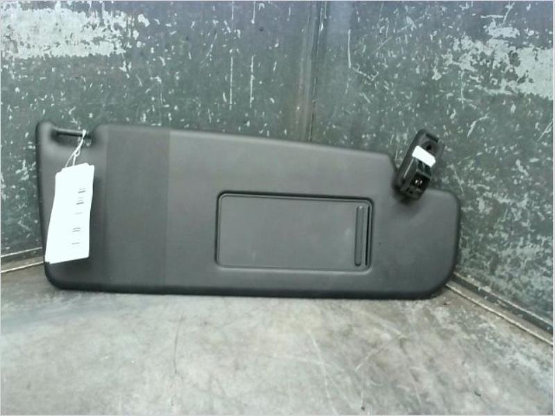 Pare soleil droit VOLKSWAGEN GOLF Essence - 1