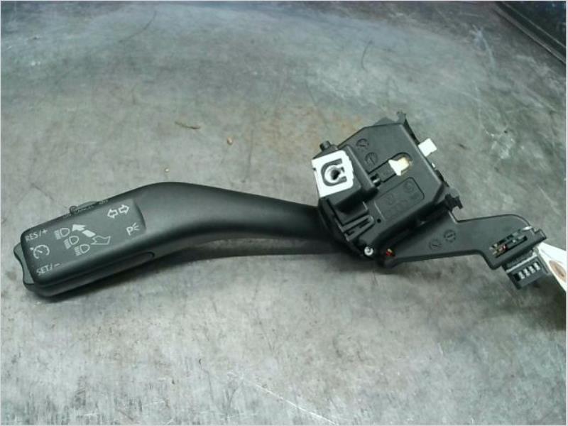 Commodo phare VOLKSWAGEN GOLF Essence - 1