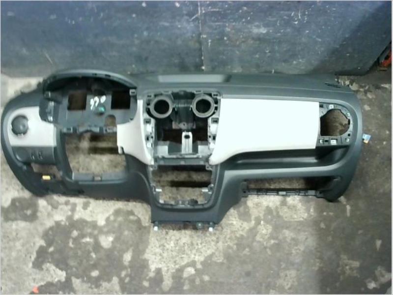 Planche de bord complete DACIA LODGY Essence - 1