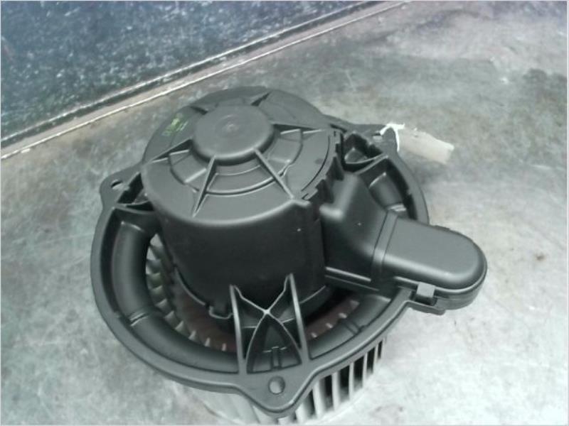 Ventilateur chauffage HYUNDAI i30 Diesel - 1