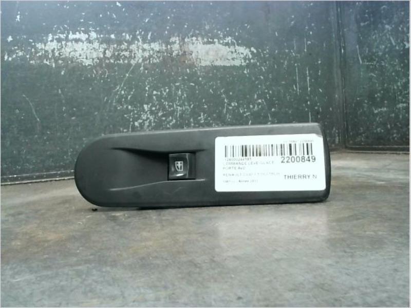 Interrupteur de leve vitre avant droit RENAULT CLIO Diesel - 1