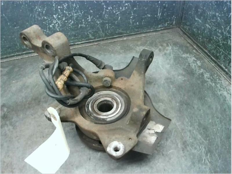 Moyeu avant droit RENAULT AVANTIME Diesel - 1