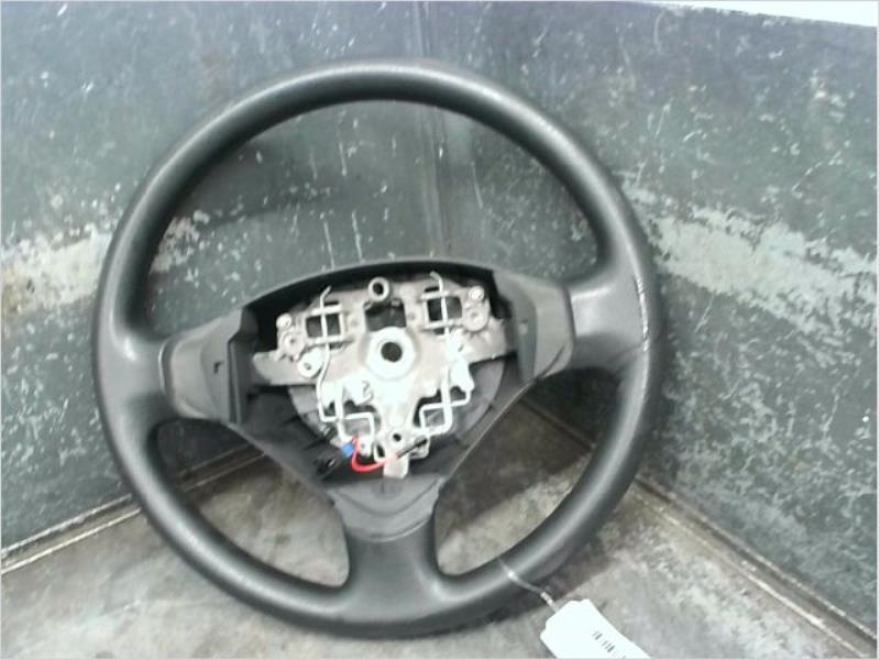 Volant PEUGEOT 206 Essence - 1