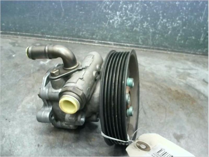 Pompe de direction AUDI A3 Essence - 1